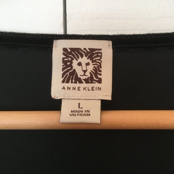 Velvet Anne Klein wrap dress - Picture 2 of 4